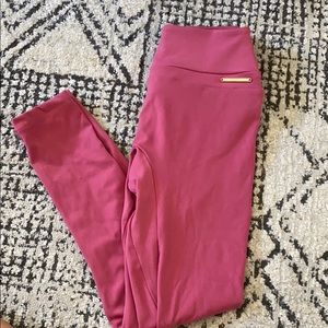 Whitney Simmons / Gymshark leggings